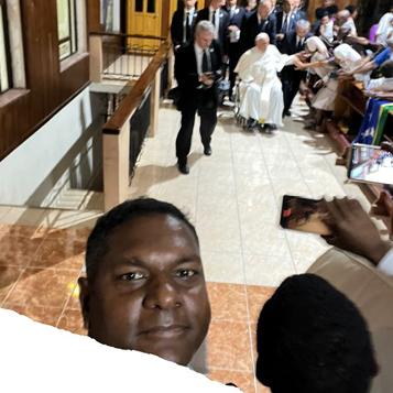 Br Pinto - Selfie with the Pope